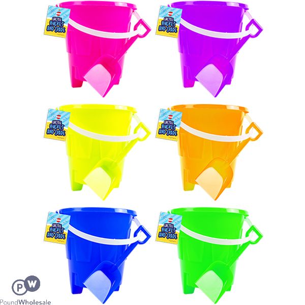 Hoot Round Castle Bucket & Spade Set Assorted Colours